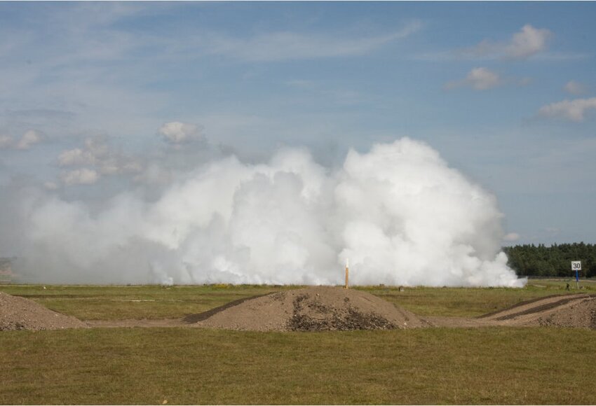 Smoke protection systems for land vehicles